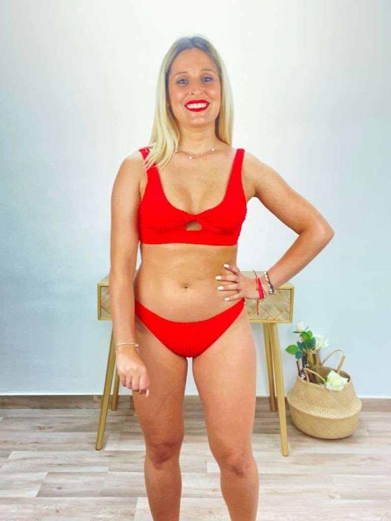posat divina bikini canale rojo